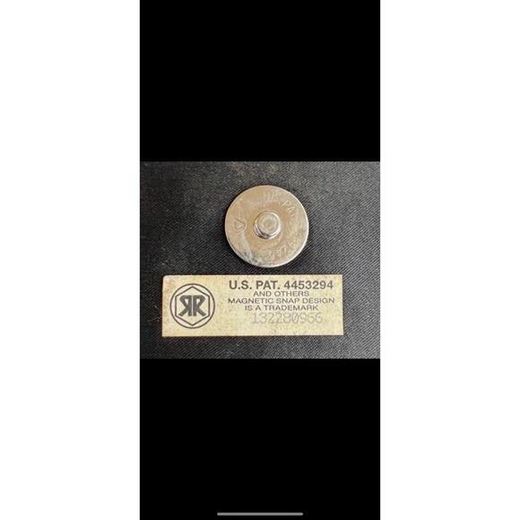 Mystery Vintage leather Bag. See description.‎ Scaasi? - Picture 16 of 16